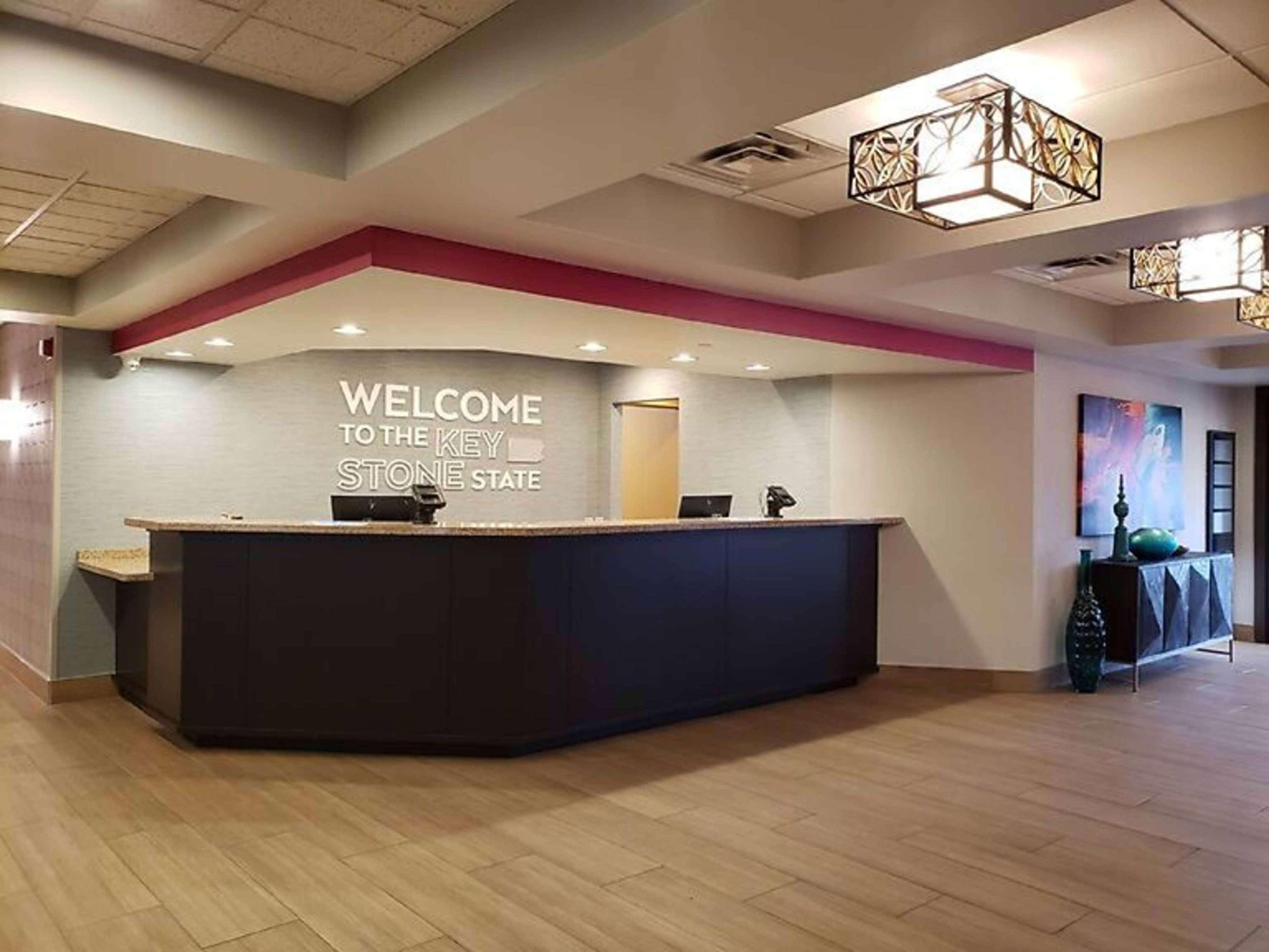 Hampton Inn Greensburg Exterior foto